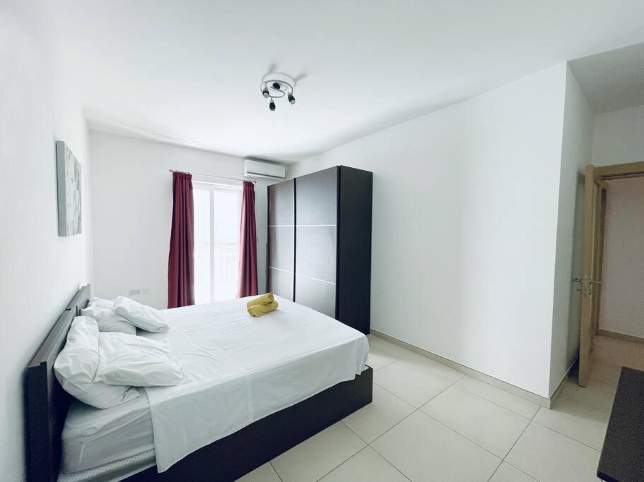Stylish Modern Central Apartment 4 Paceville Saint Julian's Exterior foto
